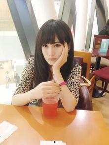 yy吖虎现实生活照